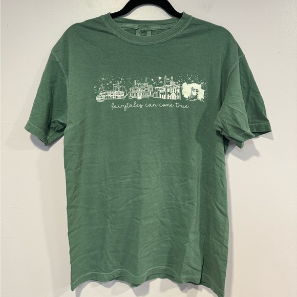 Disney skyline fairytale shirt - Picture 1 of 4